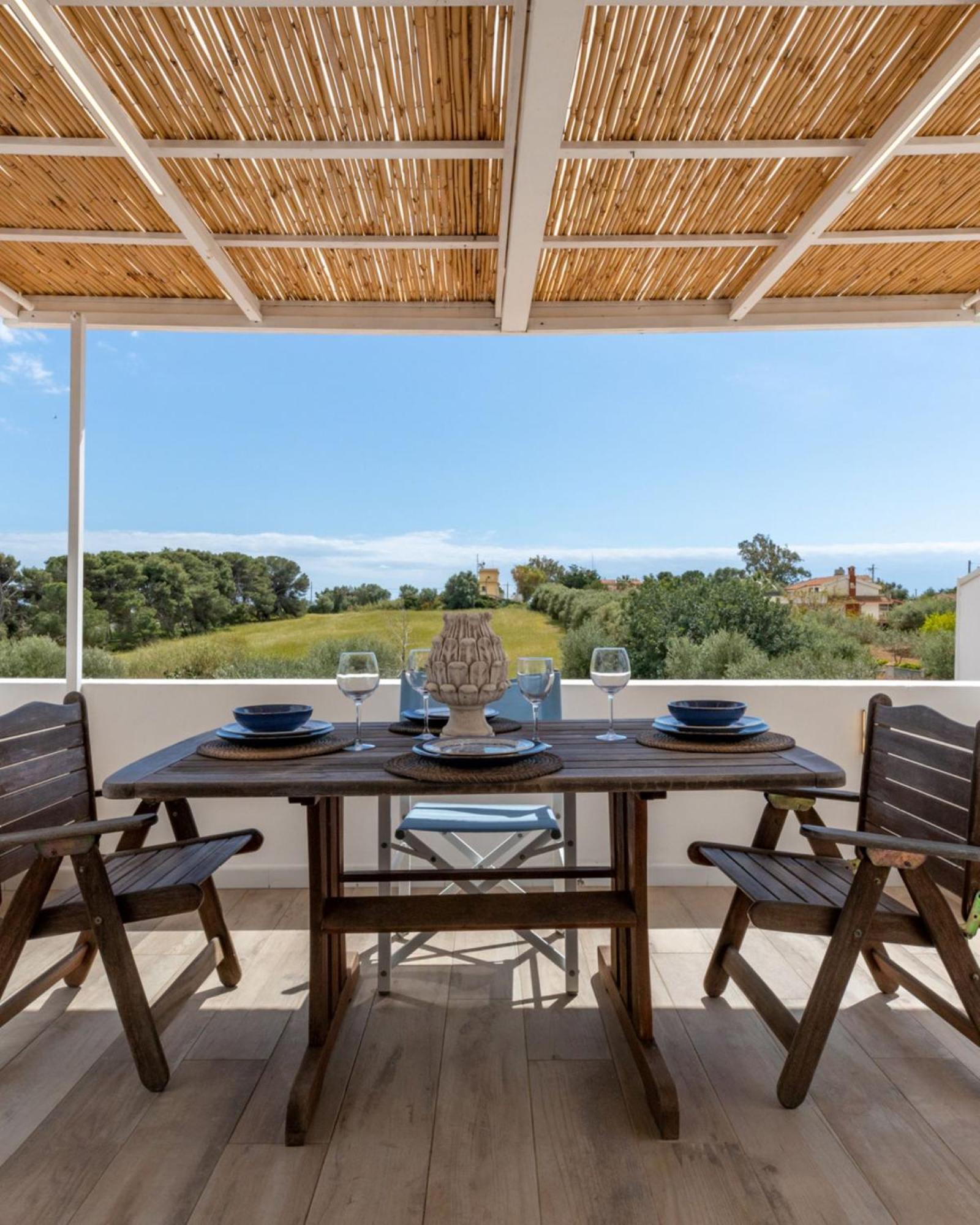 Romantic House Terrazza Vista Mare Санта Мария дел Фокало Екстериор снимка