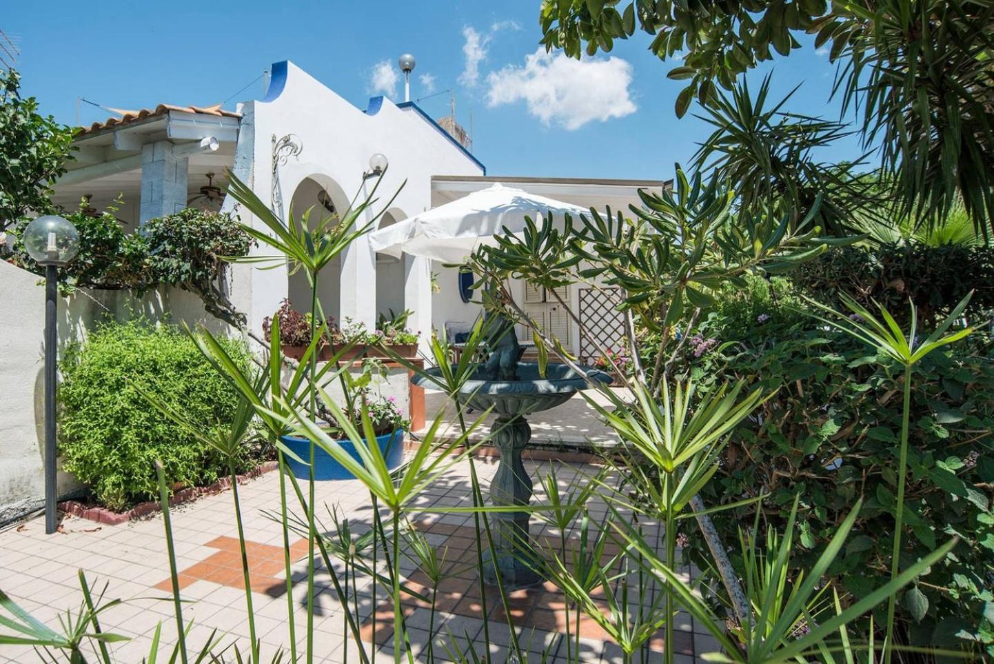 Romantic House Terrazza Vista Mare Санта Мария дел Фокало Екстериор снимка